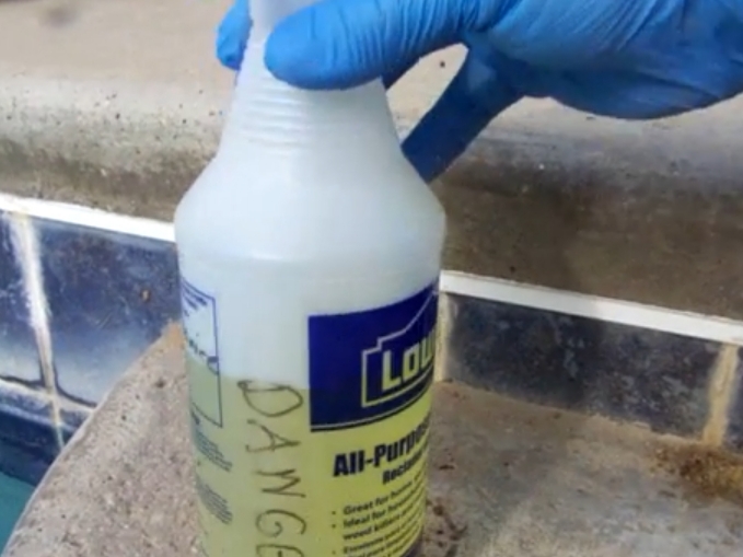 Cleaning swimming pool with muriatic acid